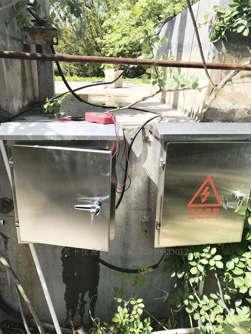 一體超聲波液位計現場